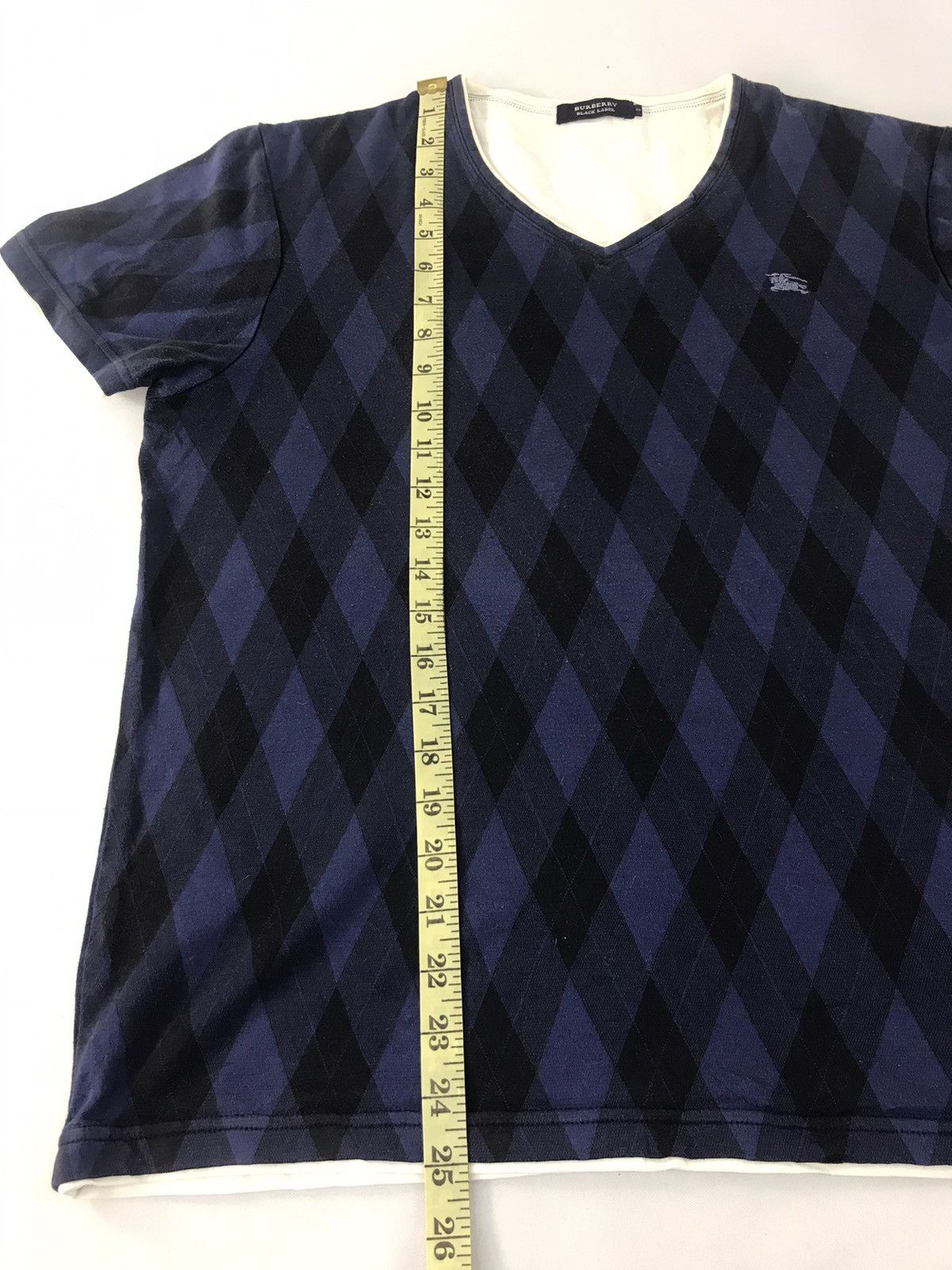 Burberry Burberry Black Label London Button V Neck Simple T-shirt Tee Size L / US 10 / IT 46 - 10 Thumbnail