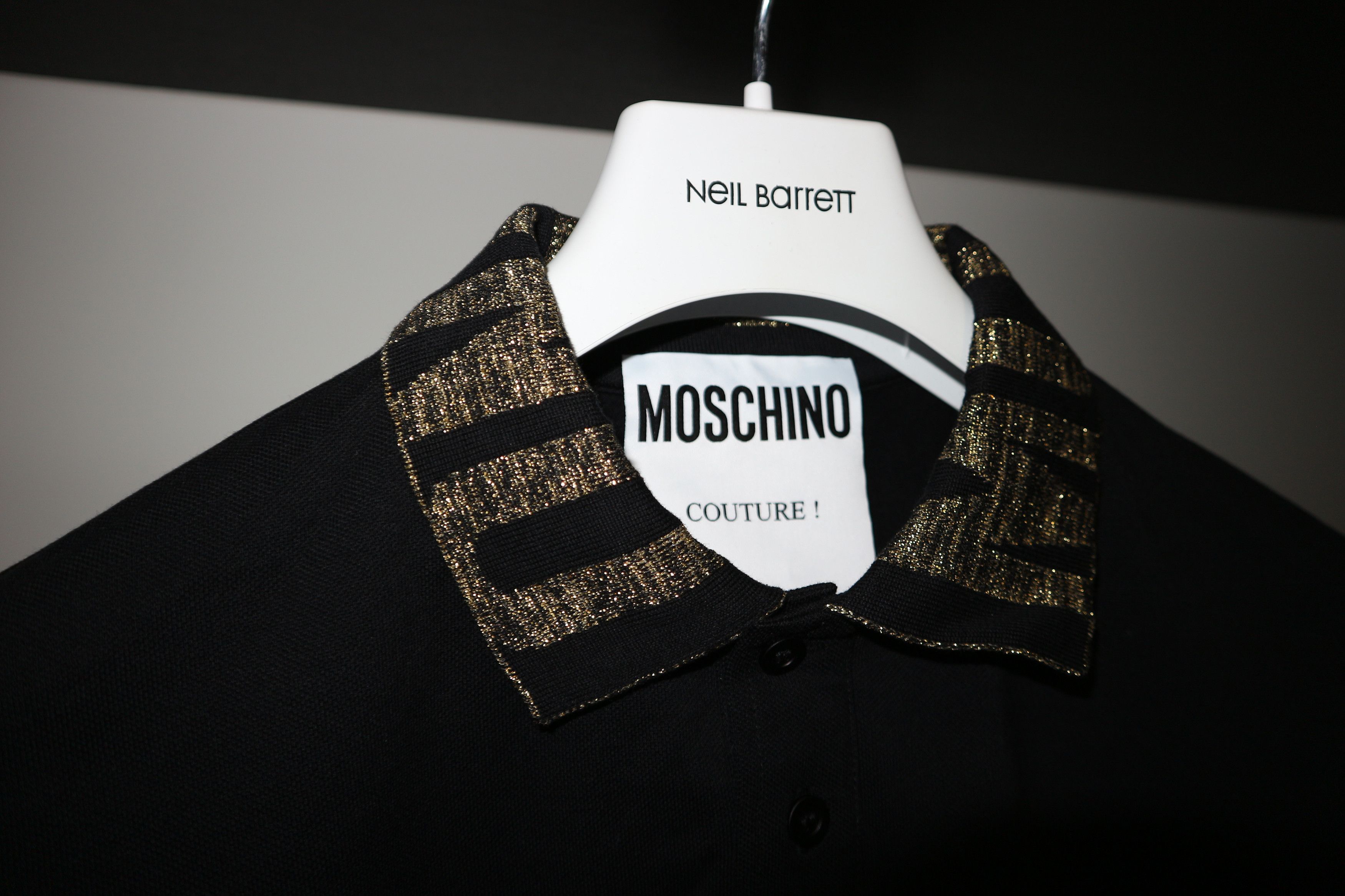 Moschino logo collar longsleeve polo Size US S / EU 44-46 / 1 - 5 Thumbnail