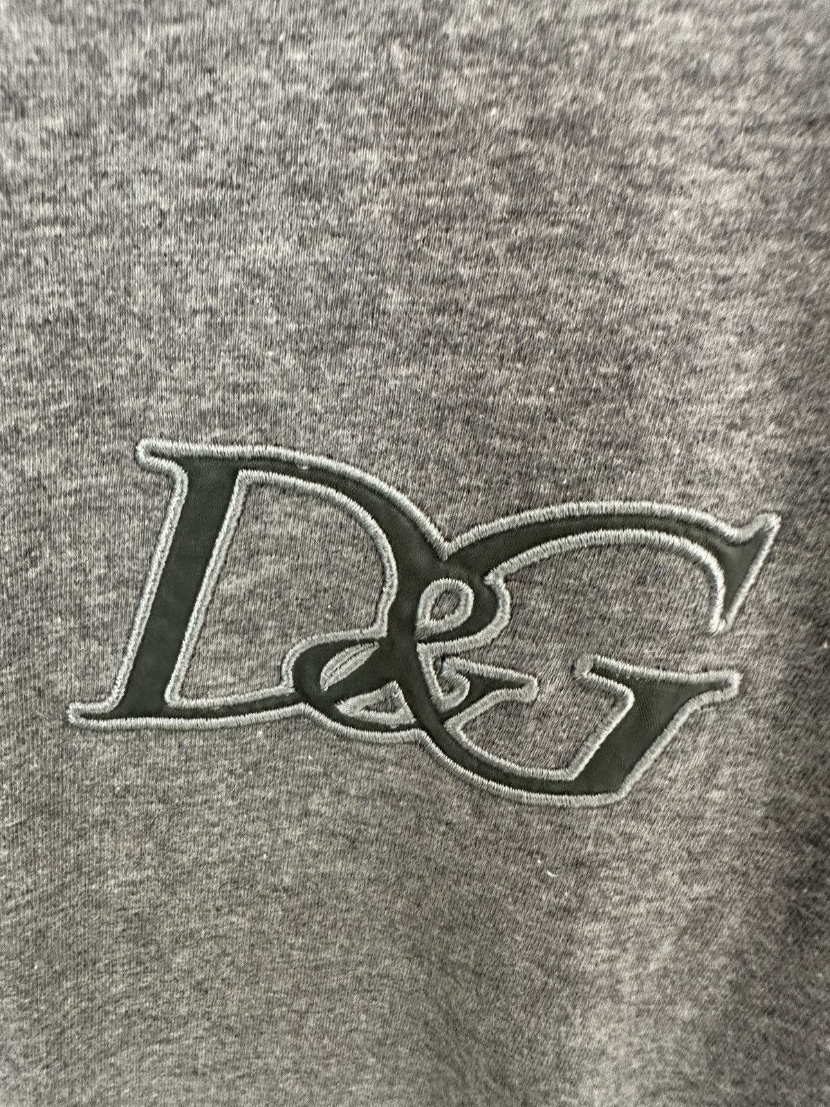 Dolce & Gabbana Vintage Dolce & Gabbana D&G Logo Longsleeve T Shirt Size US M / EU 48-50 / 2 - 7 Thumbnail