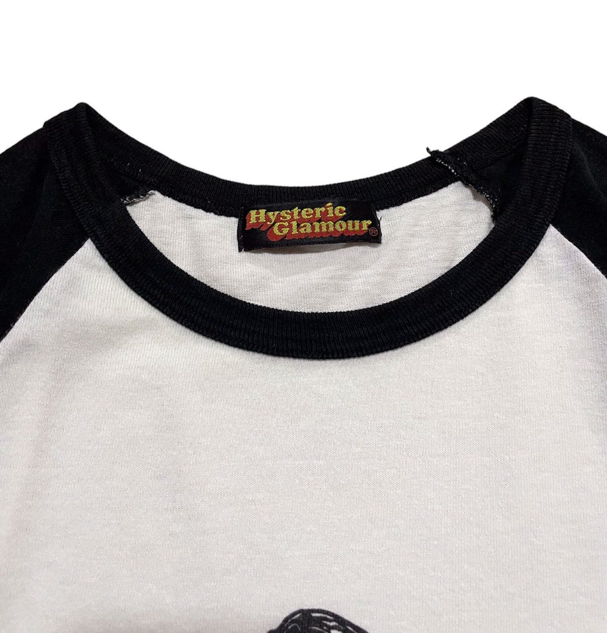 Hysteric Glamour ‘90s OG Hysteric Glamour Raglan Tee Size XS / US 0-2 / IT 36-38 - 2 Thumbnail