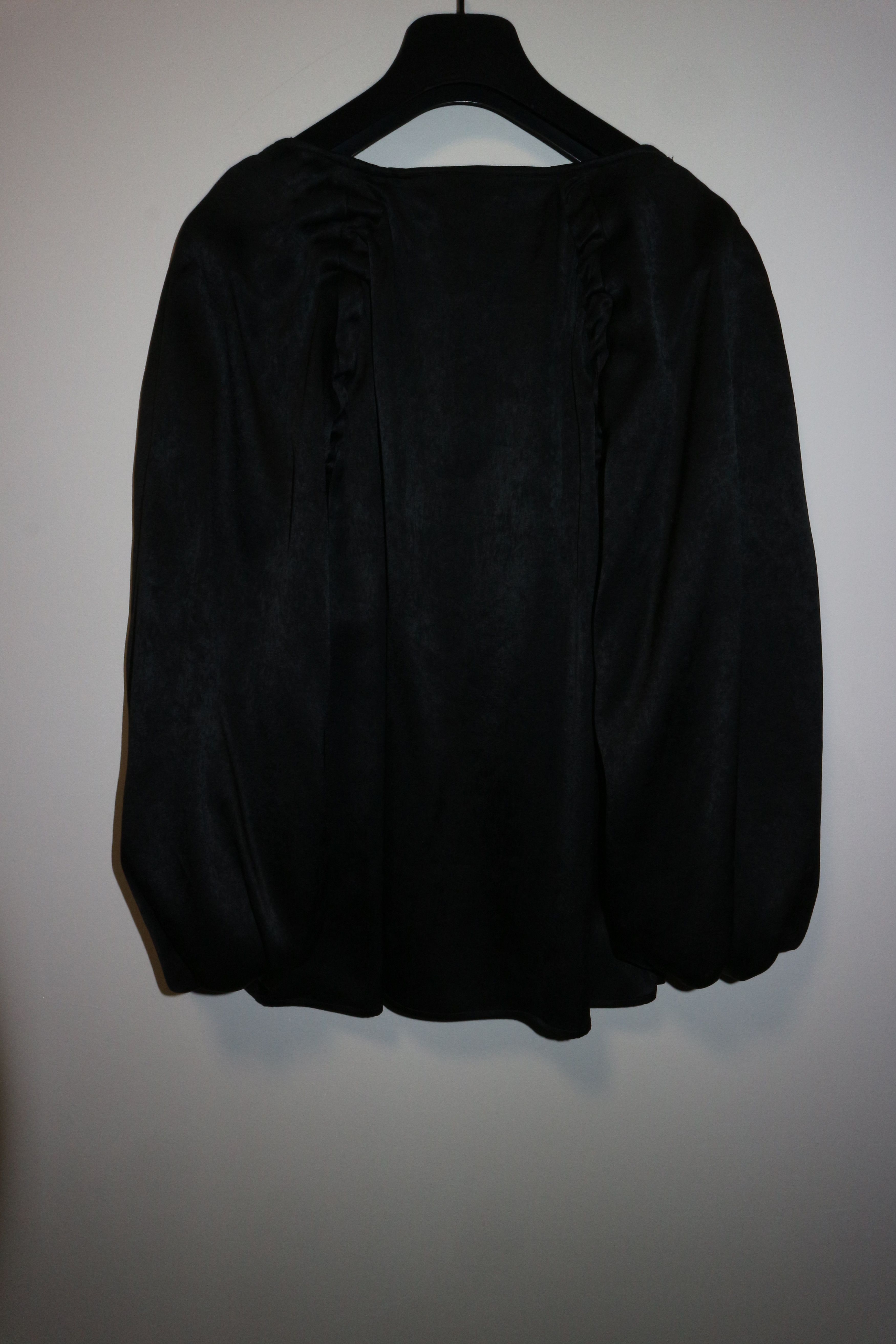 Lemaire Black velvet top Size M / US 6-8 / IT 42-44 - 7 Thumbnail