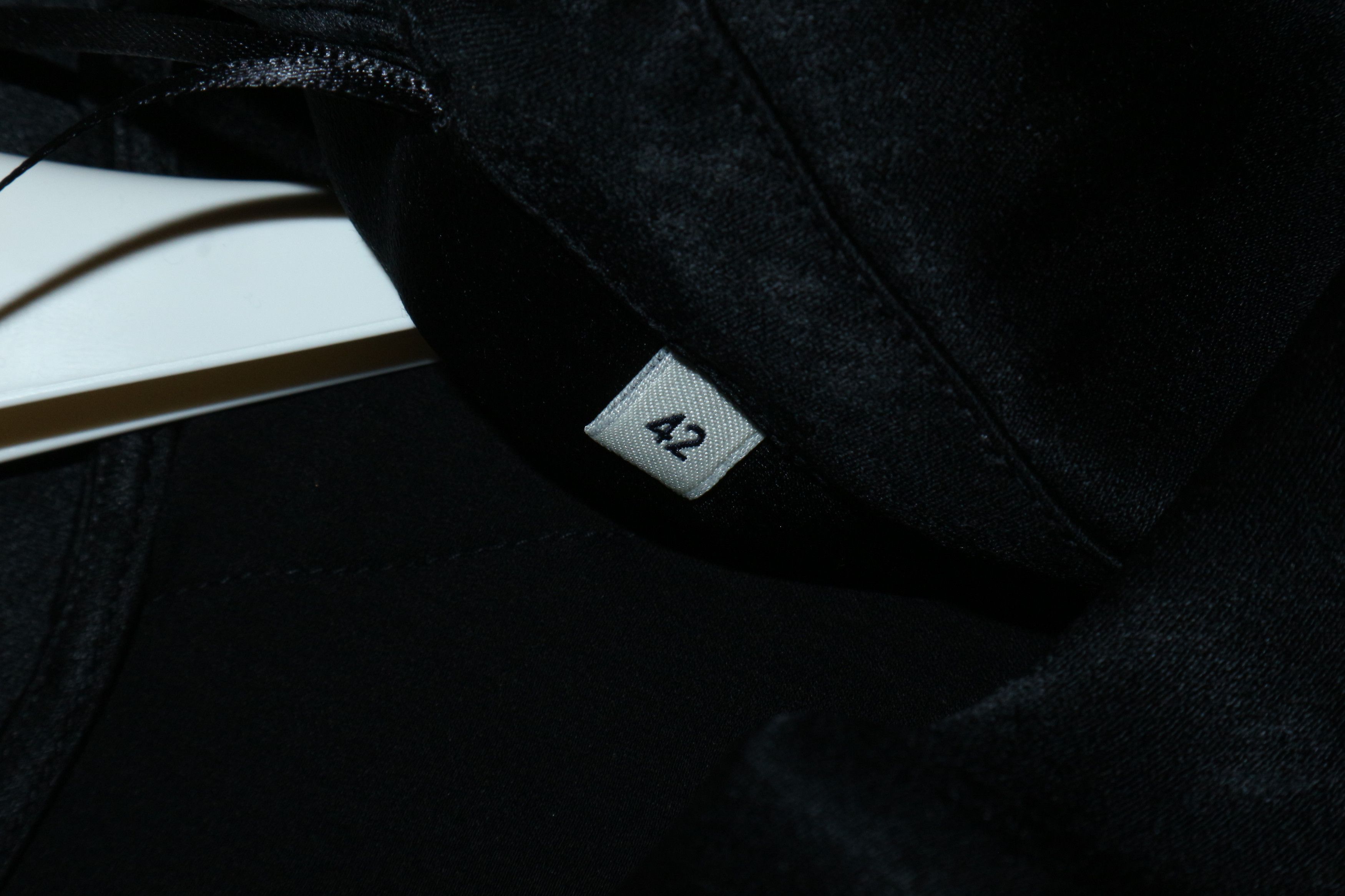 Lemaire Black velvet top Size M / US 6-8 / IT 42-44 - 12 Thumbnail