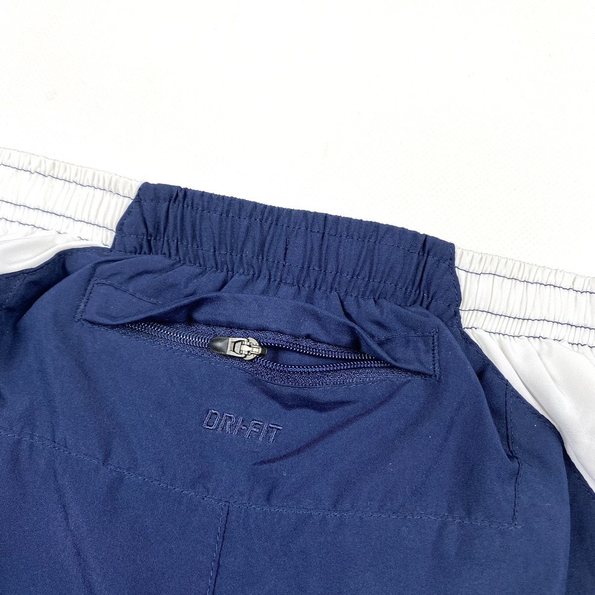 Nike Y2K 90’s Vintage Nike Shorts Tn Zm 95 97 Size US 32 / EU 48 - 8 Thumbnail