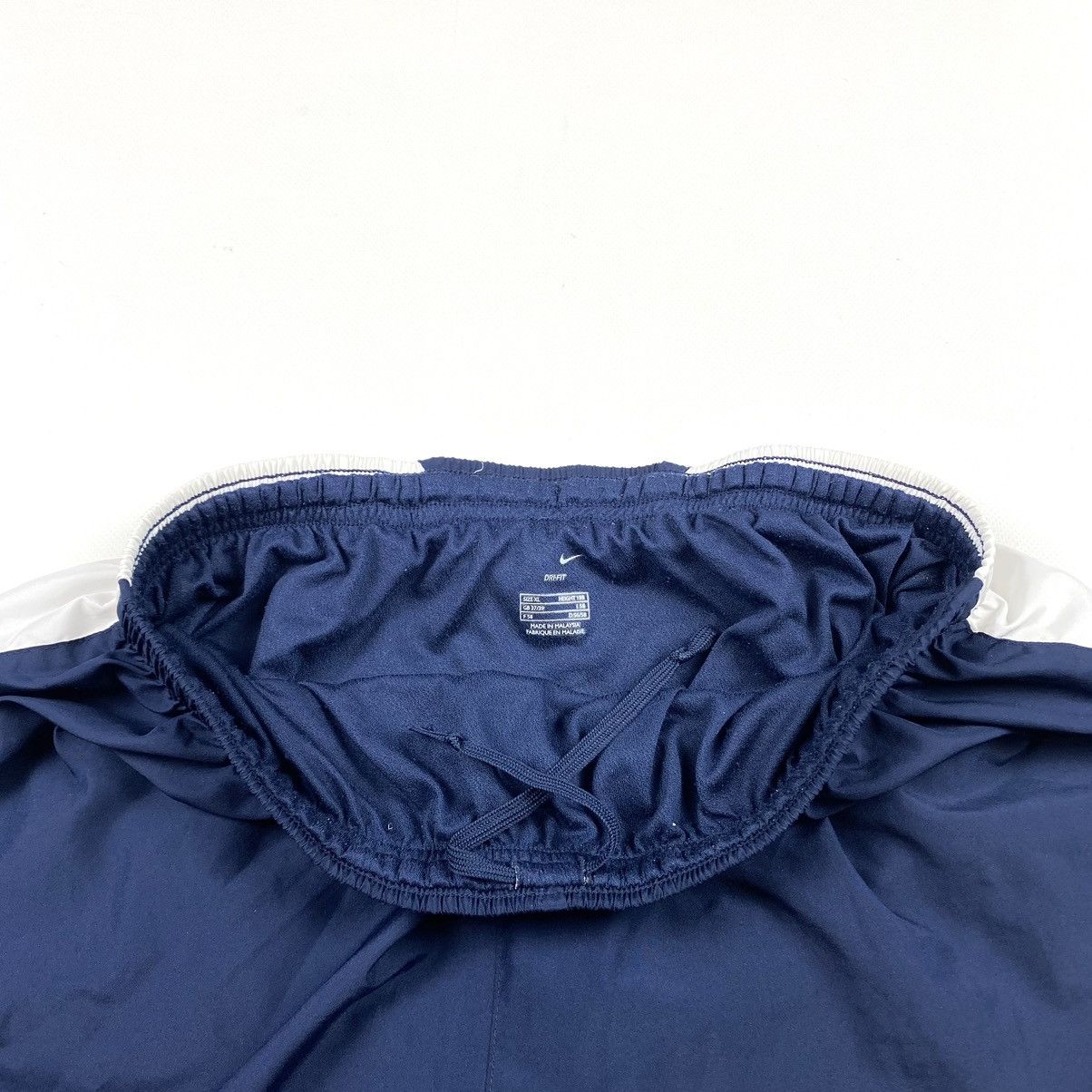 Nike Y2K 90’s Vintage Nike Shorts Tn Zm 95 97 Size US 32 / EU 48 - 5 Thumbnail