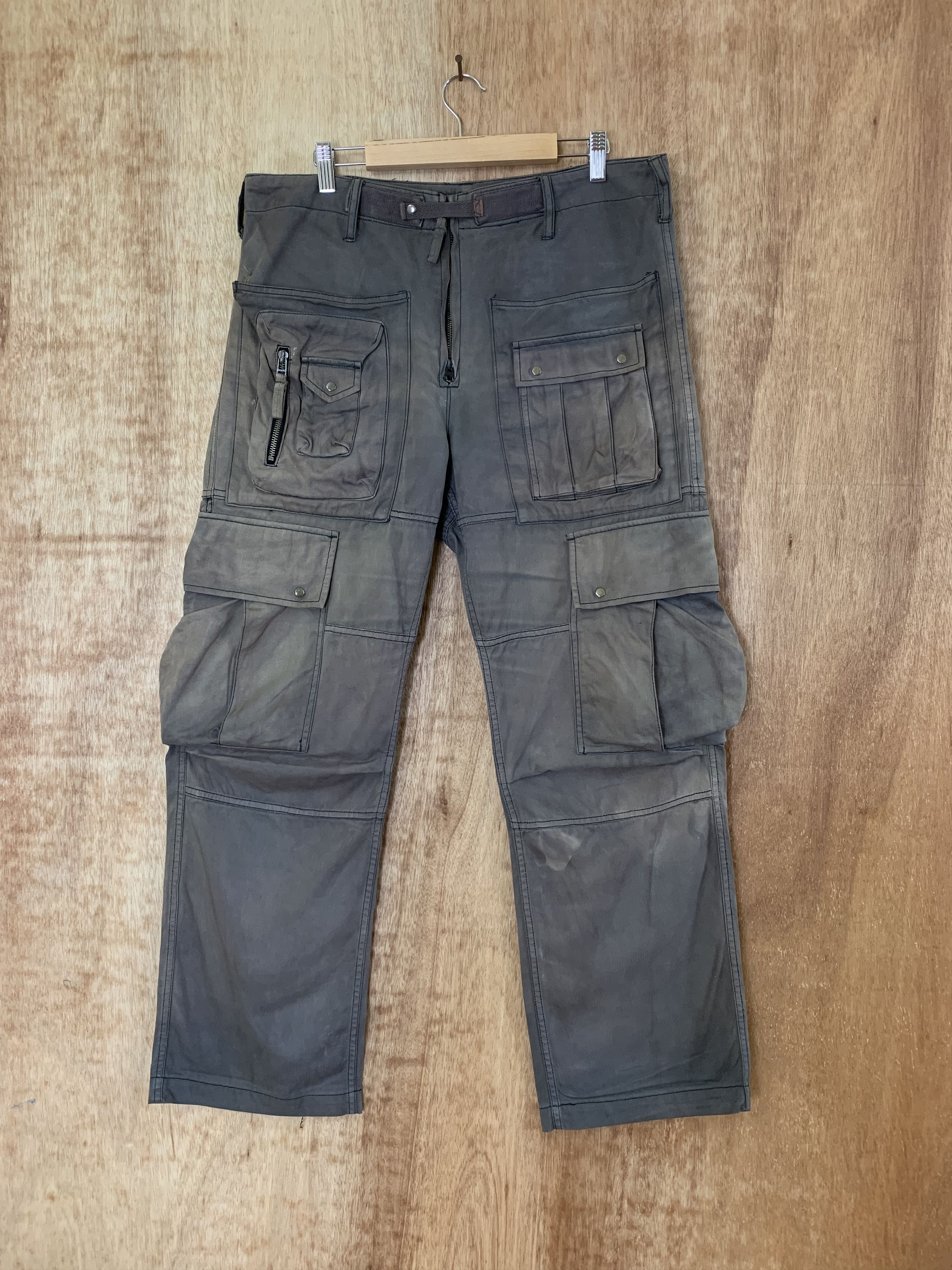 image of Cargo Pants Avirex Multipocket Vintage Faded Colour in Fade To Grey, Men's (Size 33)