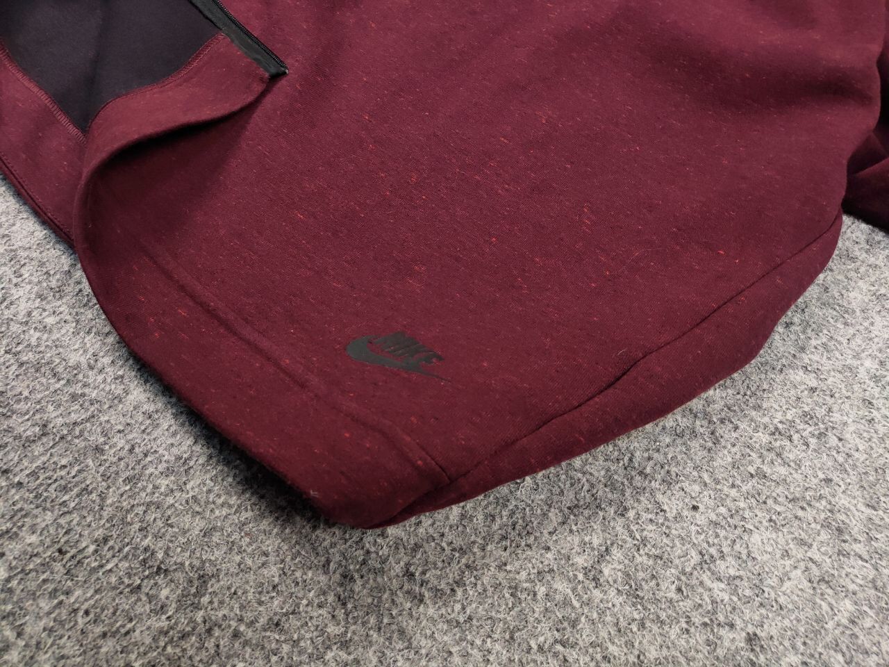 Nike Nike Tech Fleece Funnel Neck Ninja Red Hoodie Size US S / EU 44-46 / 1 - 6 Thumbnail