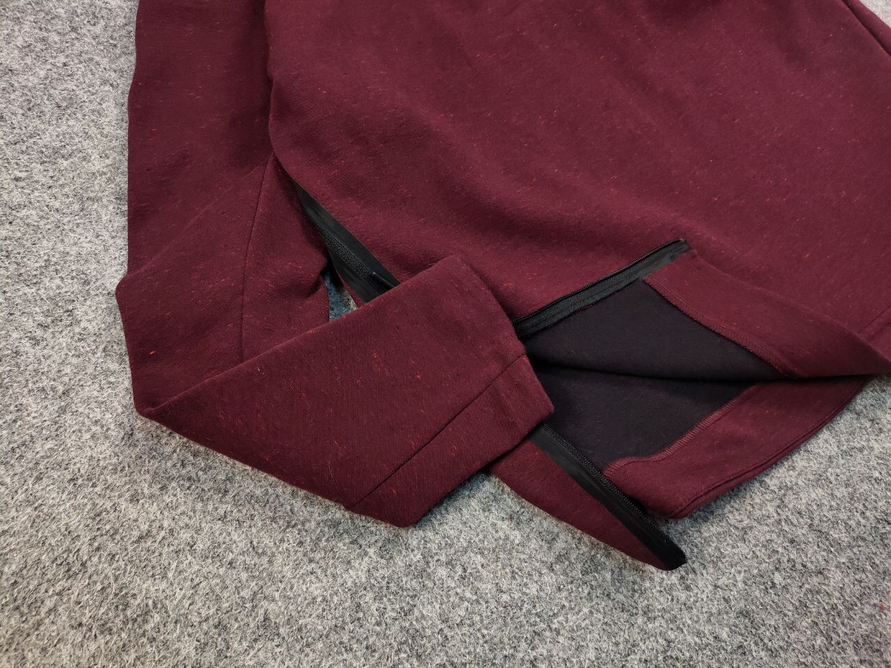 Nike Nike Tech Fleece Funnel Neck Ninja Red Hoodie Size US S / EU 44-46 / 1 - 7 Thumbnail
