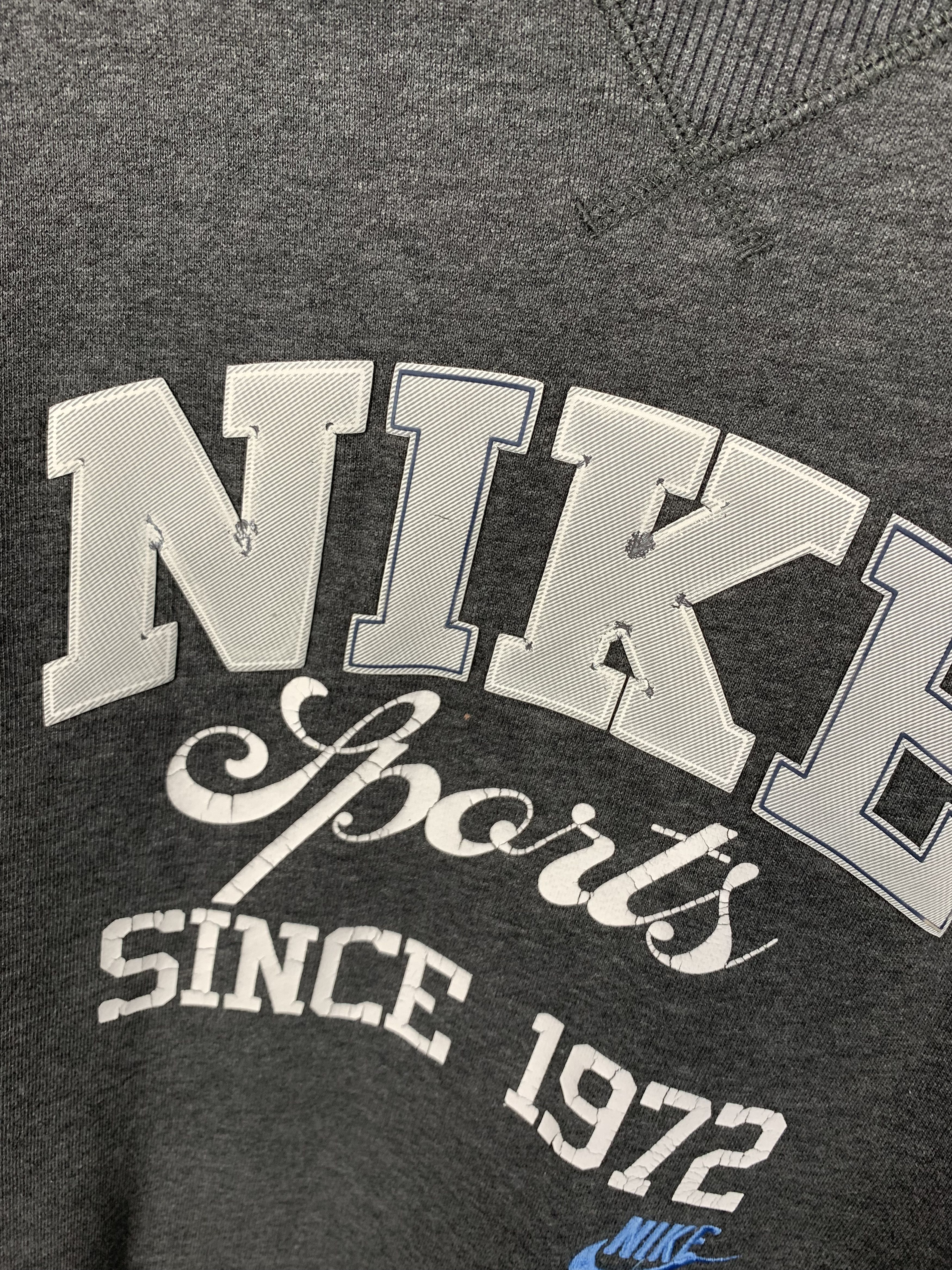 Nike Nike Vintage Mens Big Logo Sweatshirt Y2K Size US L / EU 52-54 / 3 - 5 Thumbnail
