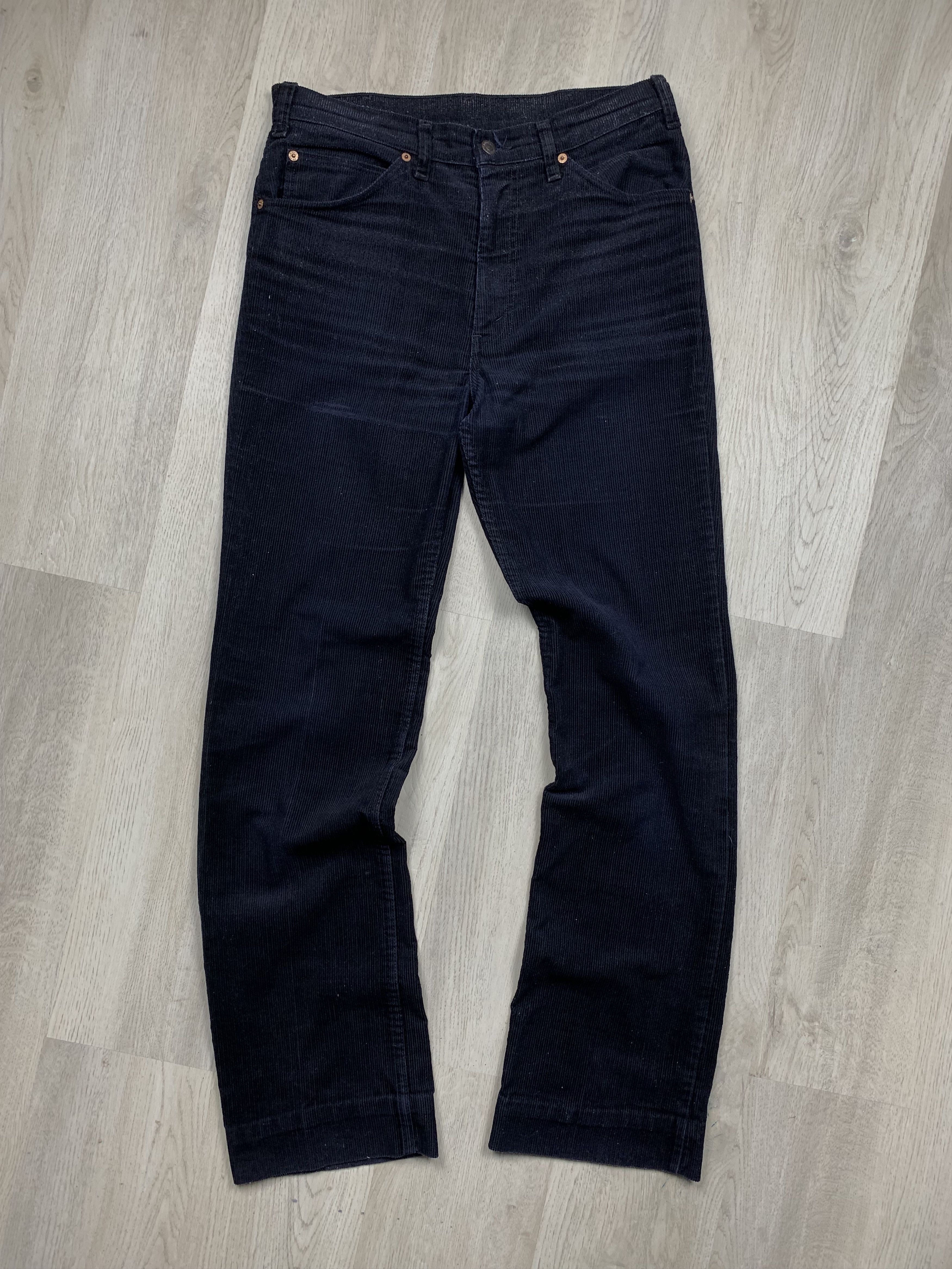 Levi's × Levi's Vintage Clothing × Vintage Levis 80s Vintage Corduroy Pants Made in France Size US 32 / EU 48 - 8 Thumbnail