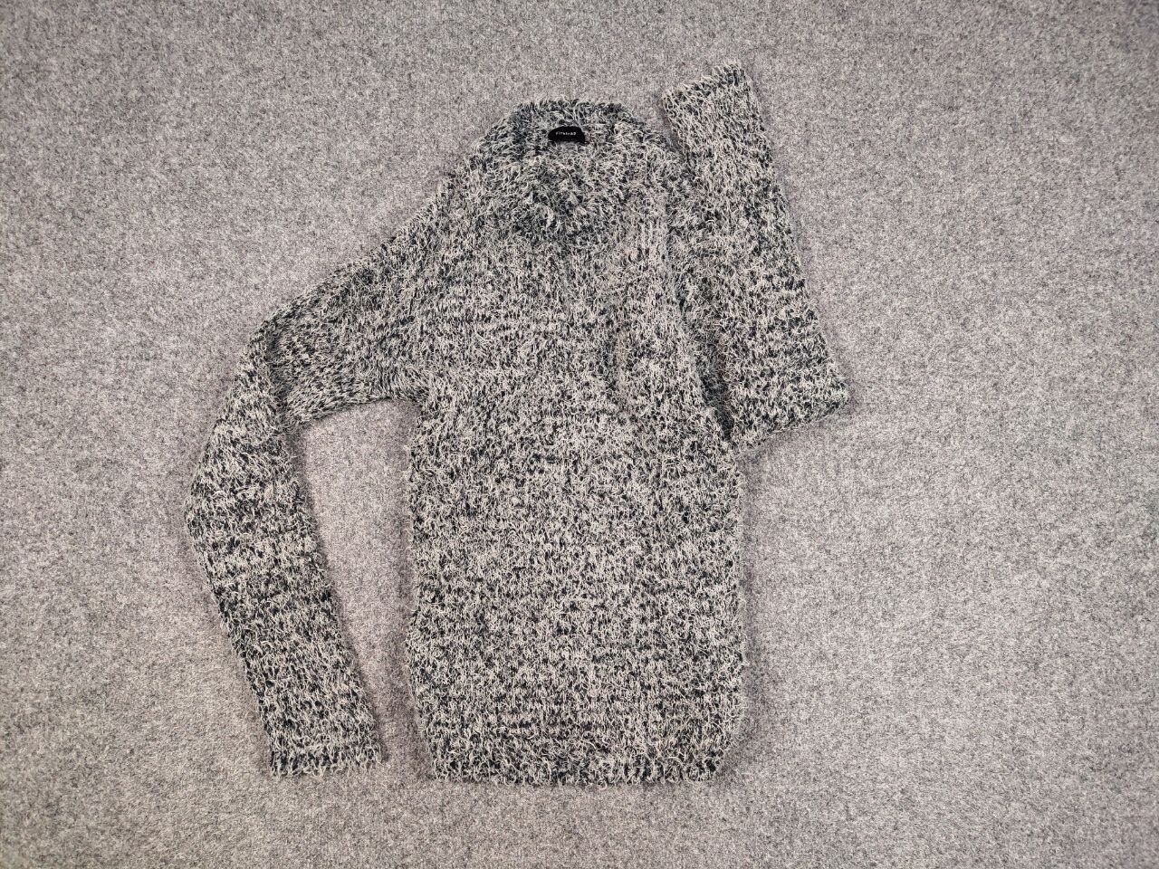 Japanese Brand Vintage 90's Japanese Black Mohair Style Fuzzy Sweater Size US L / EU 52-54 / 3 - 11 Thumbnail