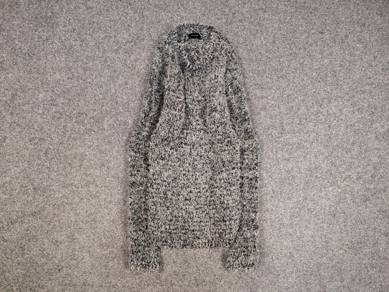 Japanese Brand Vintage 90's Japanese Black Mohair Style Fuzzy Sweater Size US L / EU 52-54 / 3 - 1 Thumbnail