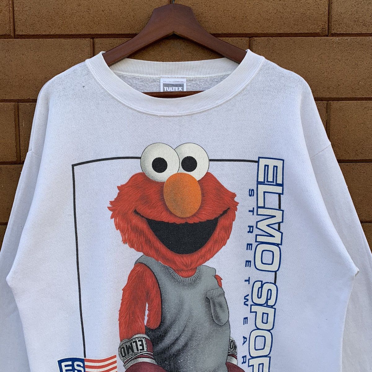 Cartoon Network 90’s Elmo Sport Size US M / EU 48-50 / 2 - 3 Thumbnail