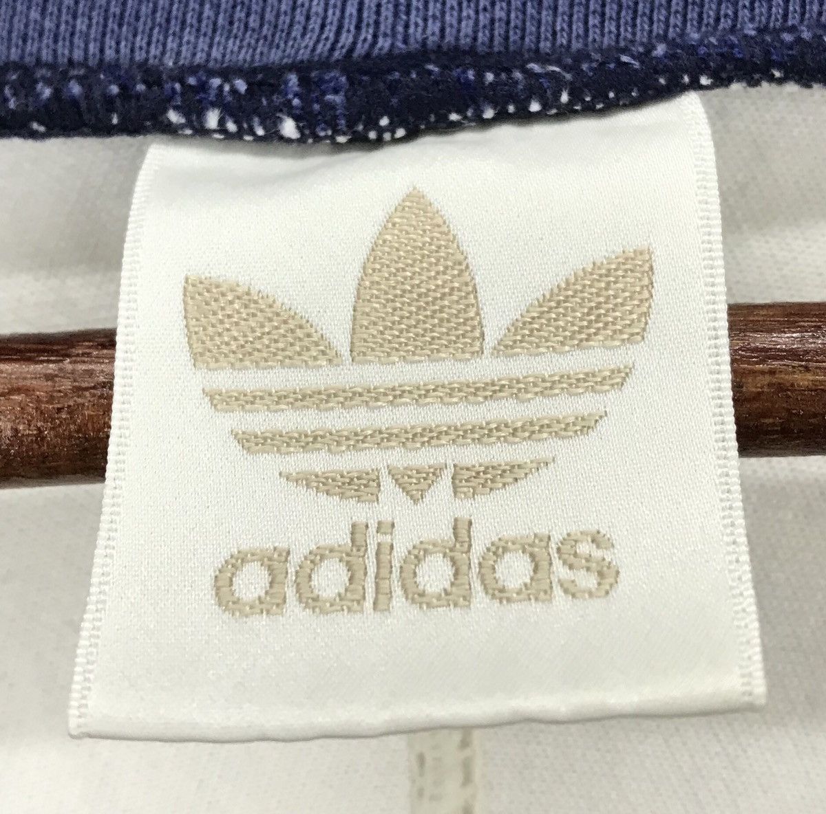 Adidas Vintage 90s Adidas Swearshirt Streetwear. Size US L / EU 52-54 / 3 - 9 Thumbnail