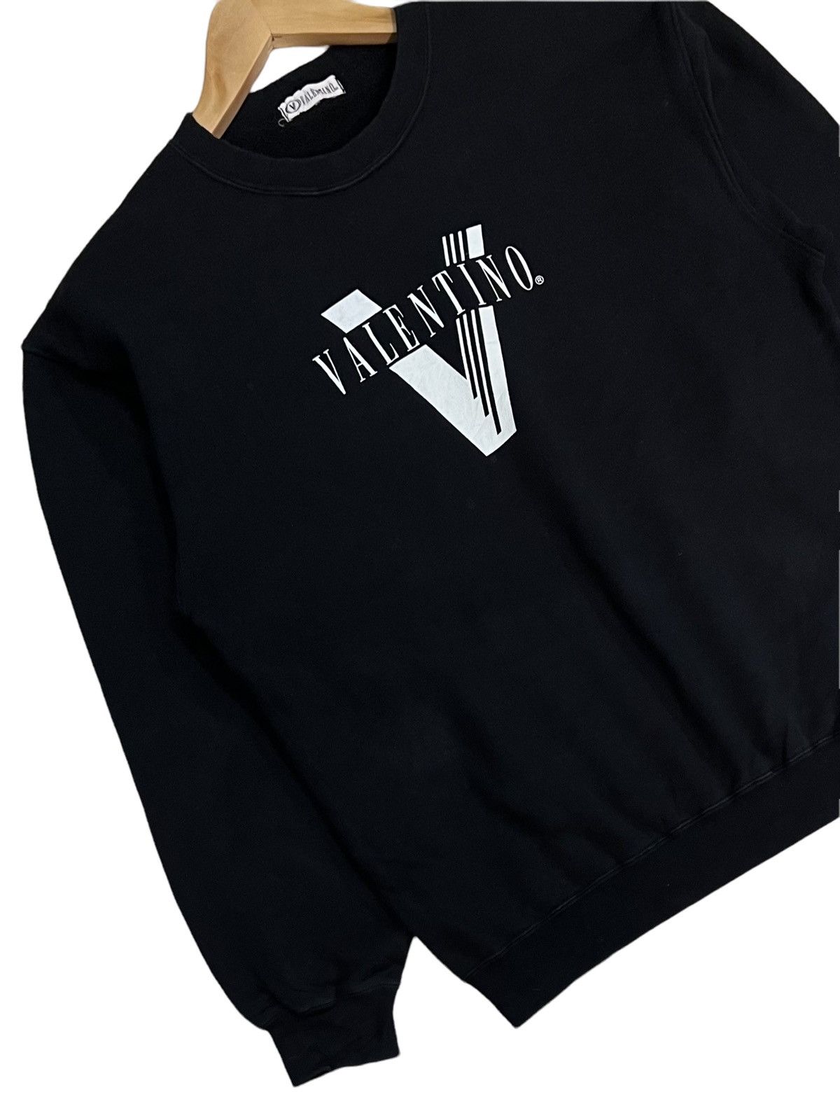 Gianni Valentino × Giovanni Valentino × Valentino 🔥LAST PRICE🔥VINTAGE VALENTINO CENTER BIG SPELLOUT SWEATSHIRT Size US L / EU 52-54 / 3 - 6 Thumbnail