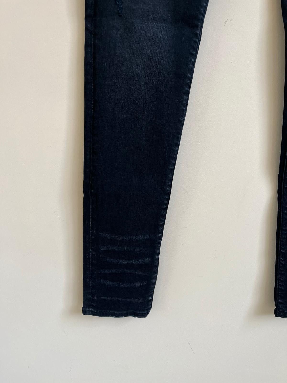 Amiri FITS LIKE 32 / Watercolor Logo Jean in Aged Black Color Size US 36 / EU 52 - 11 Thumbnail