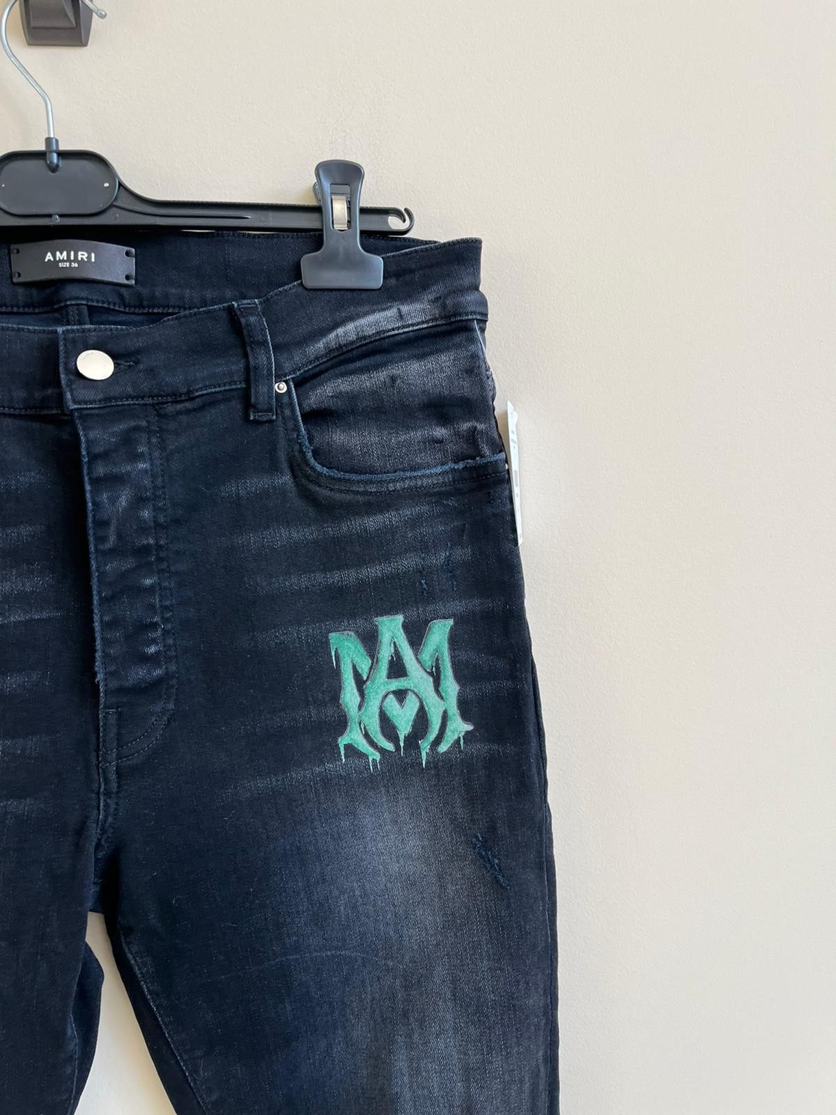 Amiri FITS LIKE 32 / Watercolor Logo Jean in Aged Black Color Size US 36 / EU 52 - 6 Thumbnail