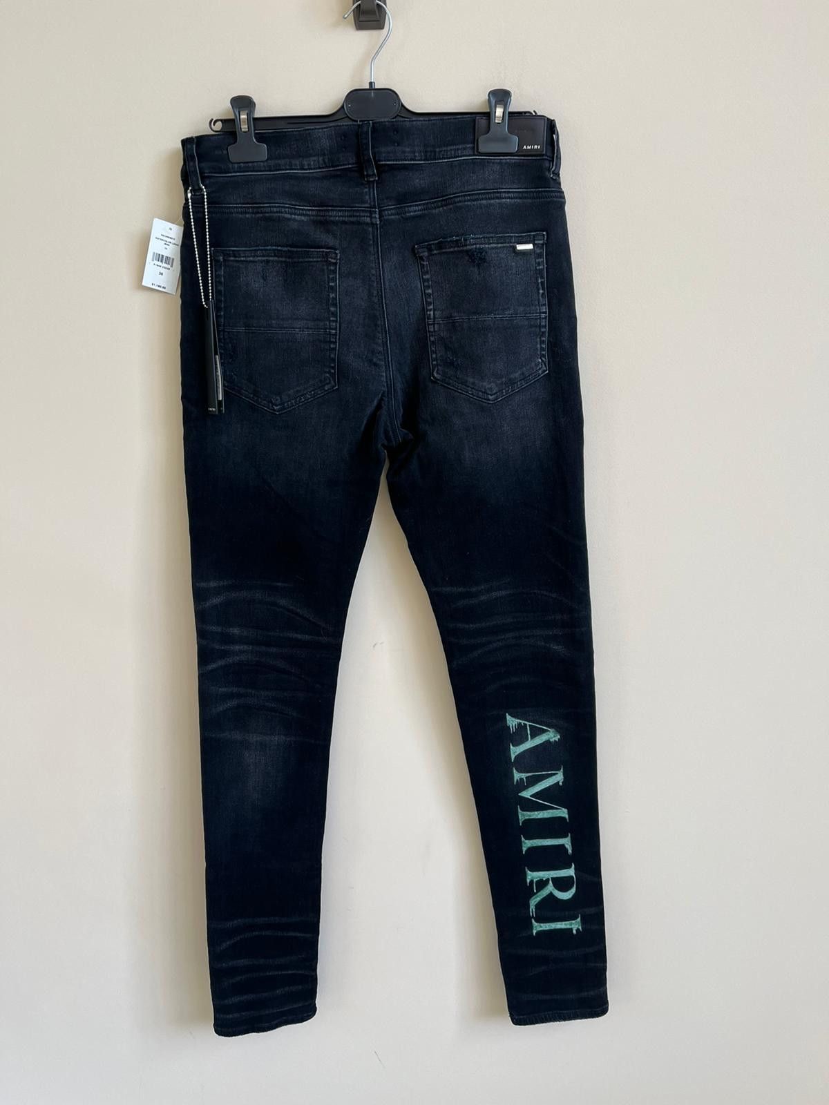 Amiri FITS LIKE 32 / Watercolor Logo Jean in Aged Black Color Size US 36 / EU 52 - 14 Thumbnail