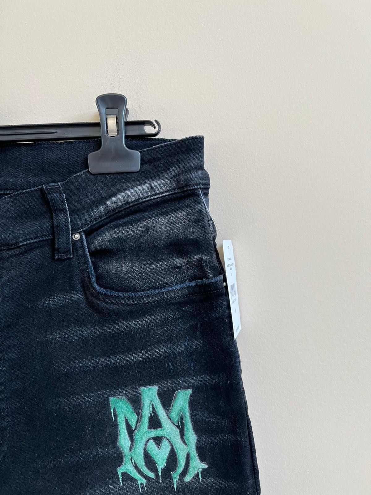 Amiri FITS LIKE 32 / Watercolor Logo Jean in Aged Black Color Size US 36 / EU 52 - 7 Thumbnail