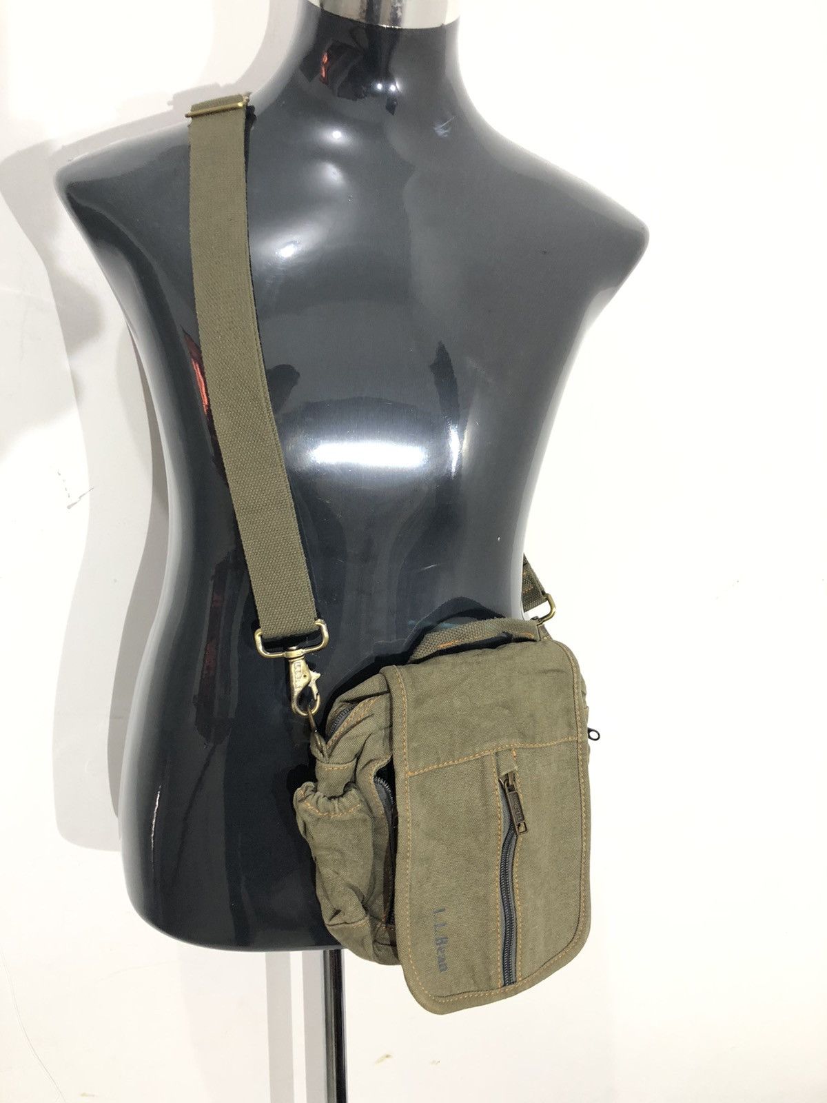 L.L. Bean L.L Bean Sling Bag Size ONE SIZE - 2 Thumbnail