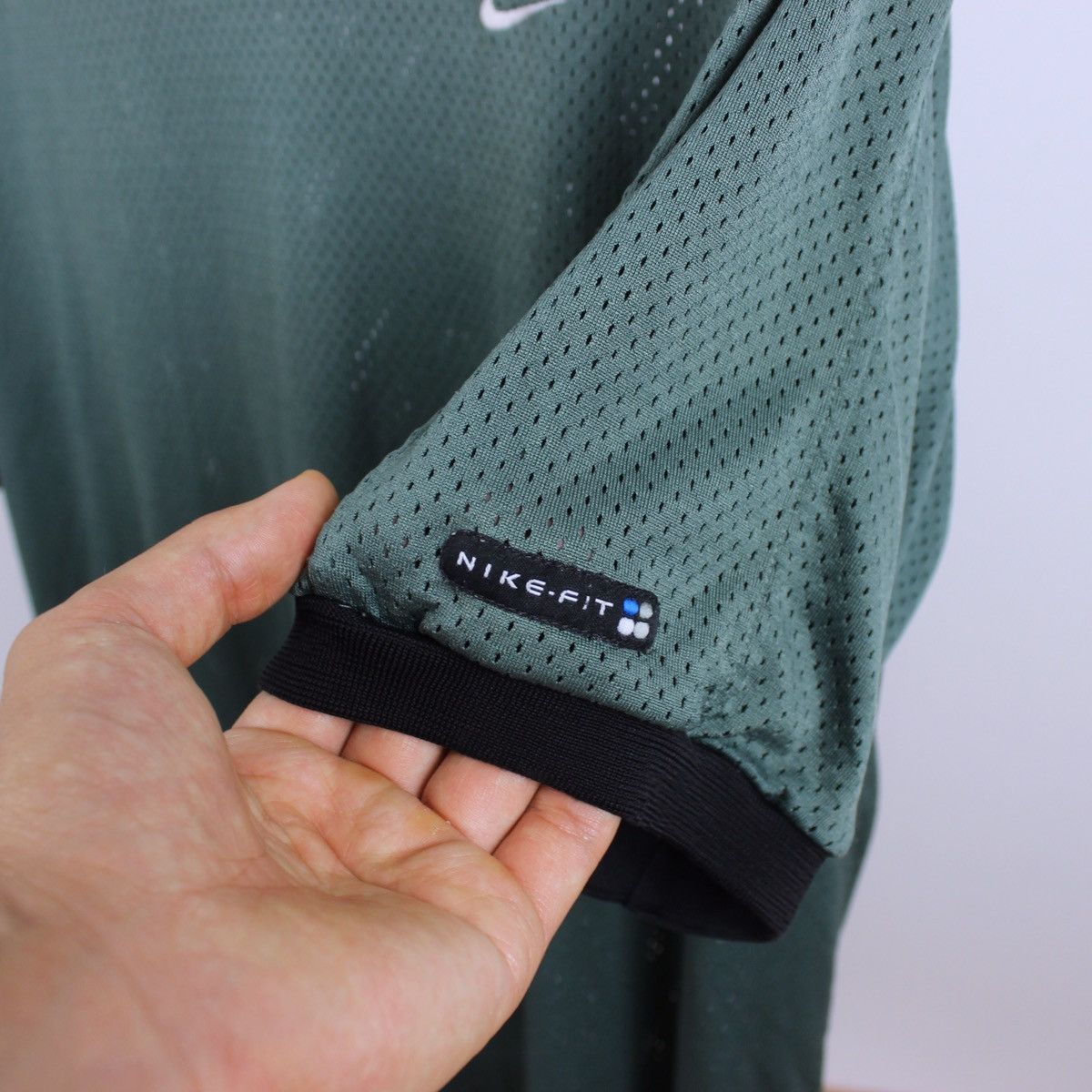 Nike Vintage Nike Short Sleeve T-shirt Size US L / EU 52-54 / 3 - 5 Thumbnail