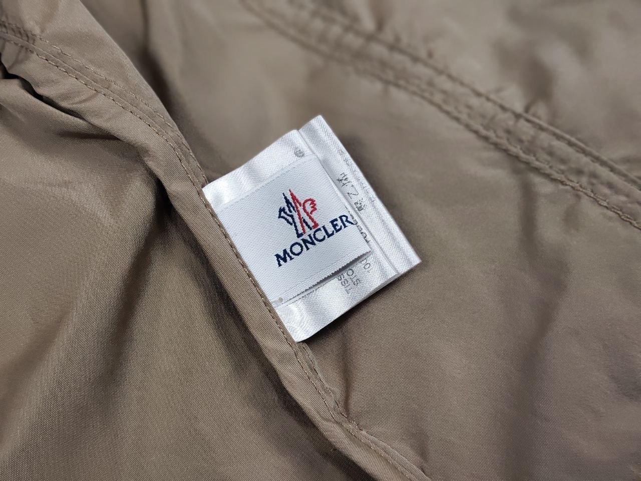 Moncler Moncler Malco Rosso Beige Belt Jacket Womens Size S / US 4 / IT 40 - 19 Thumbnail