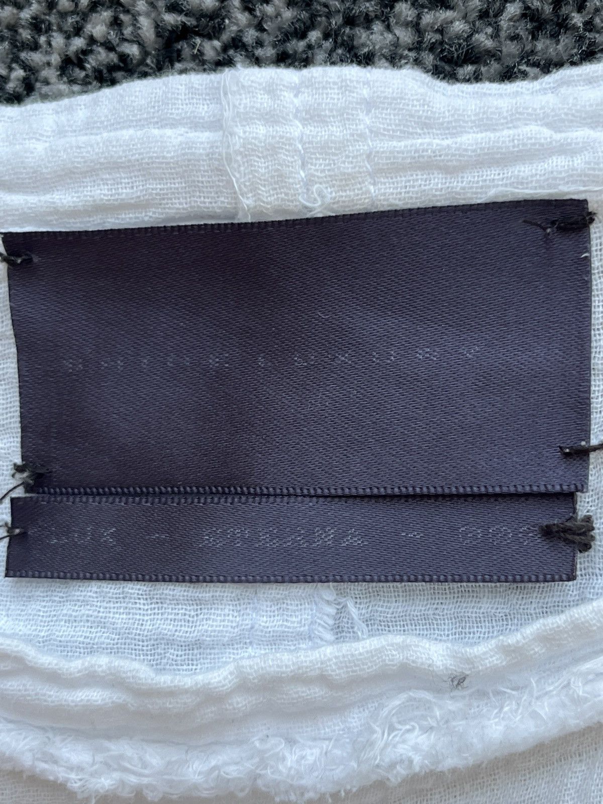 SHINE LUXURY Shine Luxury "EXAMINE" Muslin Cargo Distressed Sweater Size US S / EU 44-46 / 1 - 6 Thumbnail