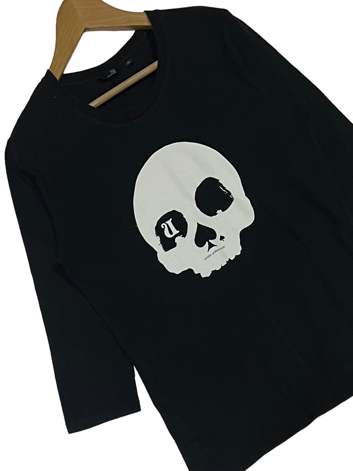 Undercover × Uniqlo UNDERCOVER X UNIQLO WITH SKULLS BIG LOGO Size M / US 6-8 / IT 42-44 - 4 Thumbnail