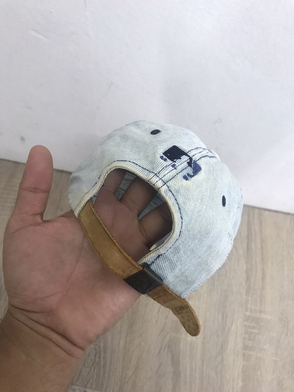 MLB Vintage MLB Yankees Denim Cap Leather Strap Size ONE SIZE - 4 Thumbnail