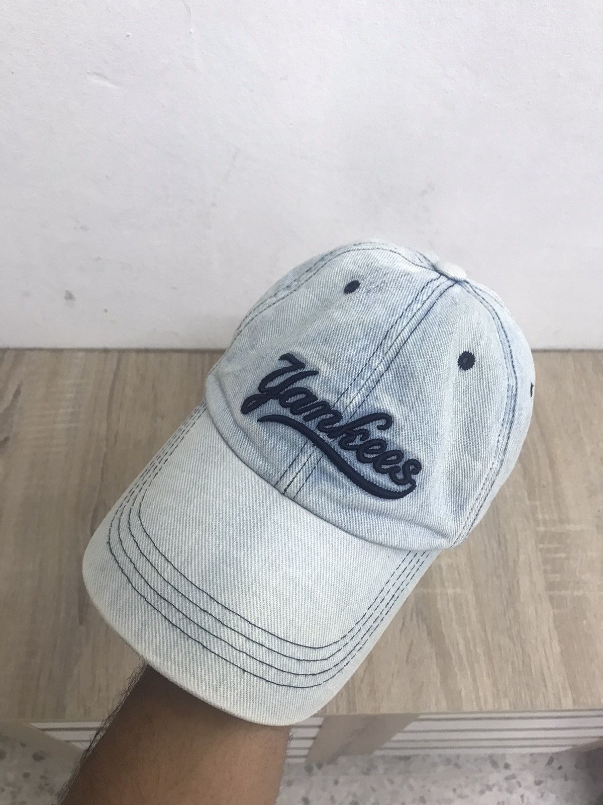 MLB Vintage MLB Yankees Denim Cap Leather Strap Size ONE SIZE - 7 Thumbnail