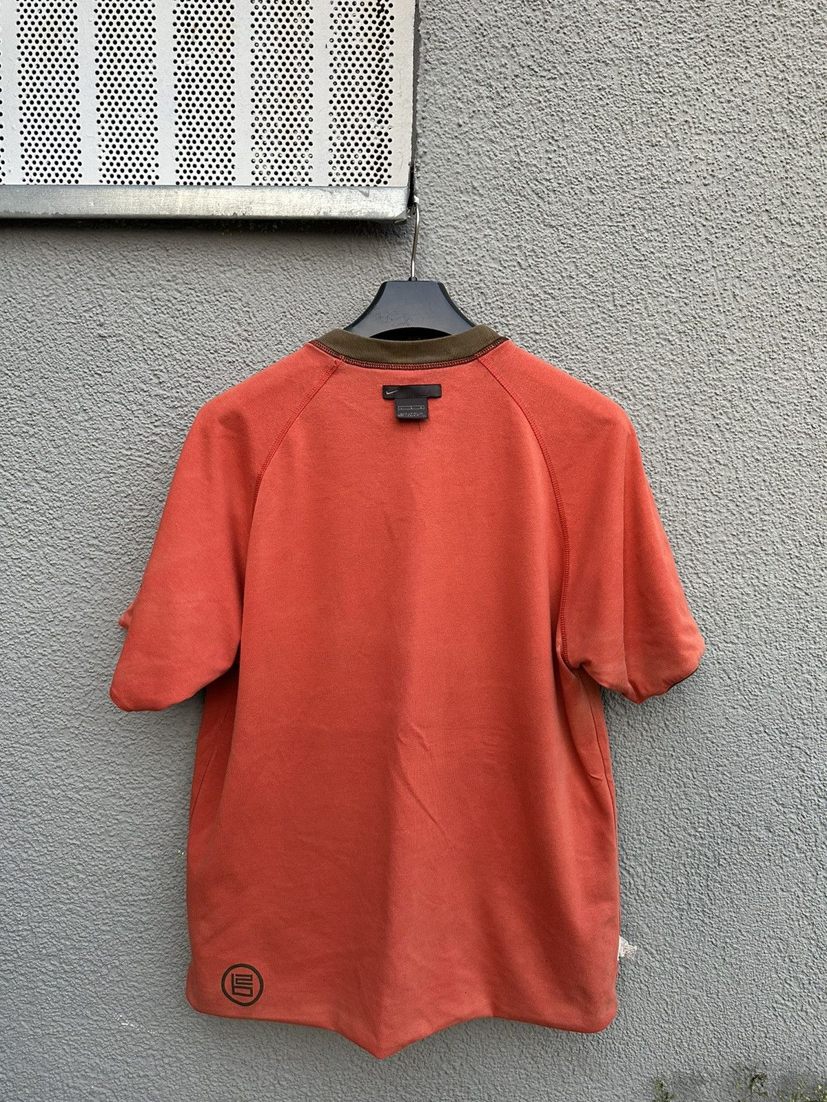 Nike Y2K NIKE Logo Double Sided T-Shirt Size US L / EU 52-54 / 3 - 6 Thumbnail
