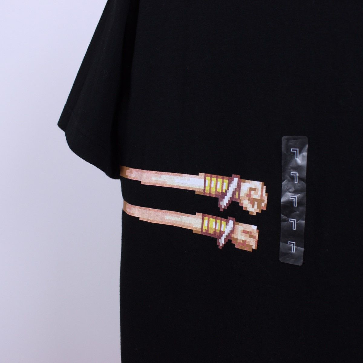Japanese Brand Street Fighters Capcom Uniqlo Dhalsim Short Sleeve T-shirt Size US L / EU 52-54 / 3 - 7 Thumbnail
