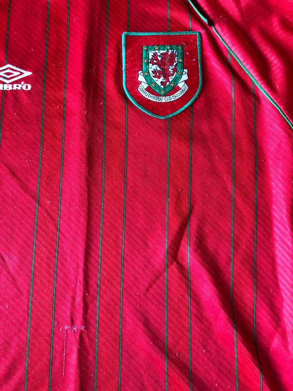 Umbro VINTAGE WALES NATIONAL 1994/1996 FOOTBALL UMBRO JERSEY Size US M / EU 48-50 / 2 - 4 Thumbnail