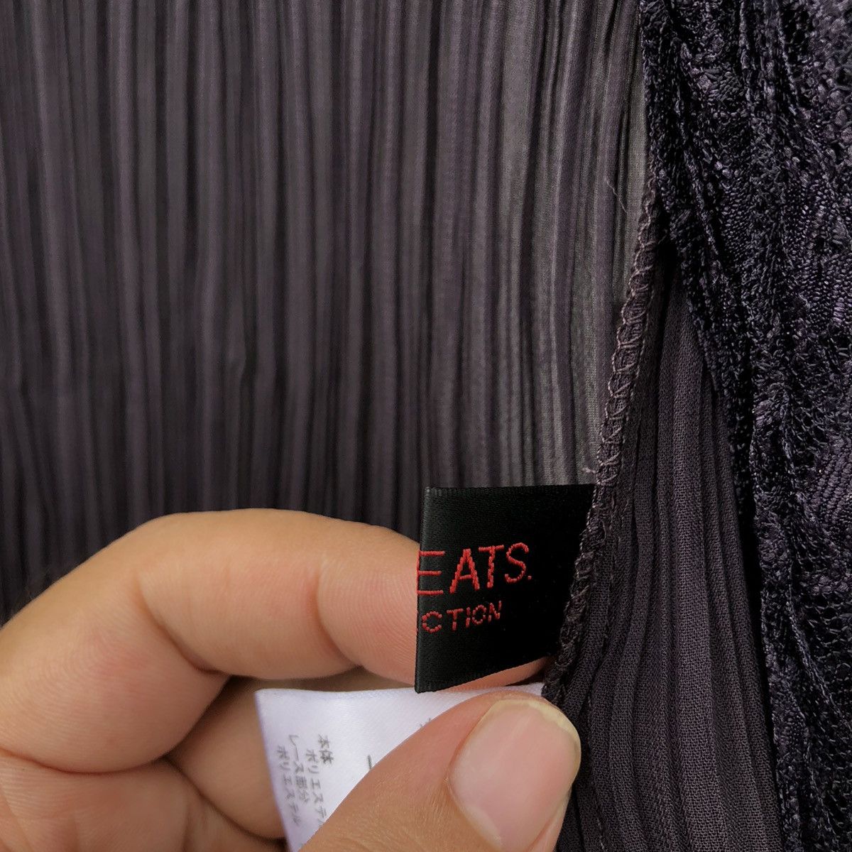 Japanese Brand T-PLEATS COLLECTIONS CARDIGAN INSPIRED BY ISSEY MIYAKE Size US S / EU 44-46 / 1 - 8 Thumbnail