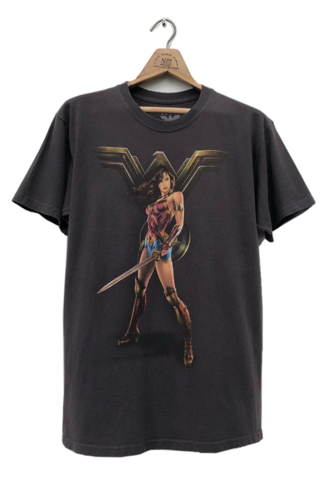 DC Comics Wonder Woman Amazing Big Print Size US M / EU 48-50 / 2 - 1 Thumbnail
