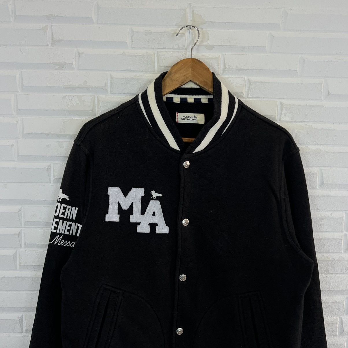Japanese Brand VINTAGE VARSITY JACKET MODERN AMUSEMENT BIG LOGO Size US L / EU 52-54 / 3 - 3 Thumbnail