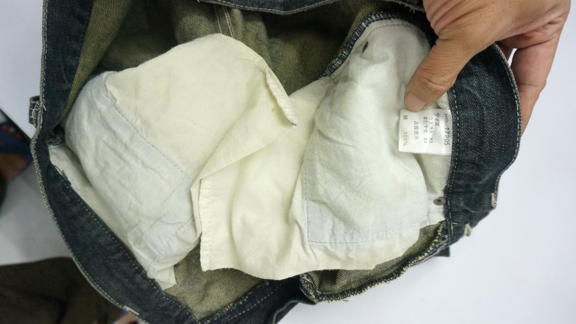 Japanese Brand NYLAUS Distressed Greenish Indigo Ripped Worn Out Jeans Size US 32 / EU 48 - 19 Thumbnail