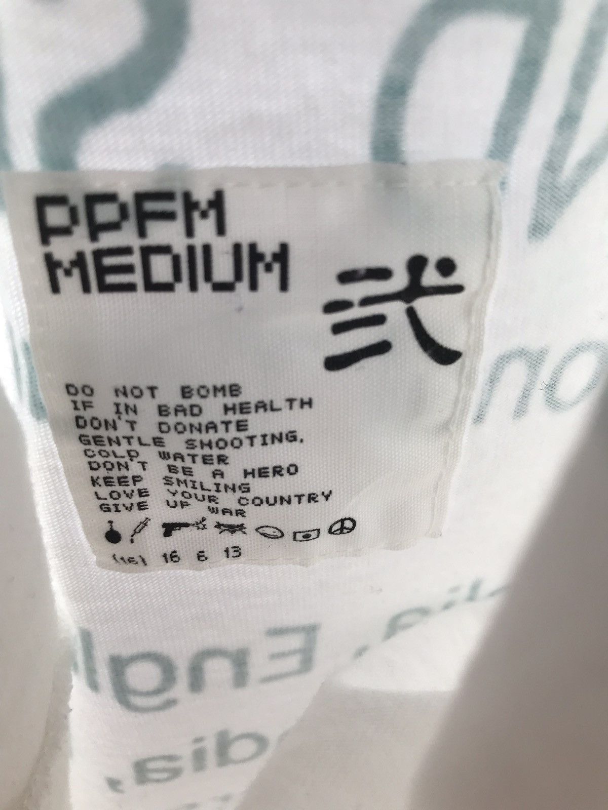Japanese Brand × PPFM × WWF Vintage PPFM x WWF International Tours Map Screen&Tours Size US M / EU 48-50 / 2 - 4 Thumbnail