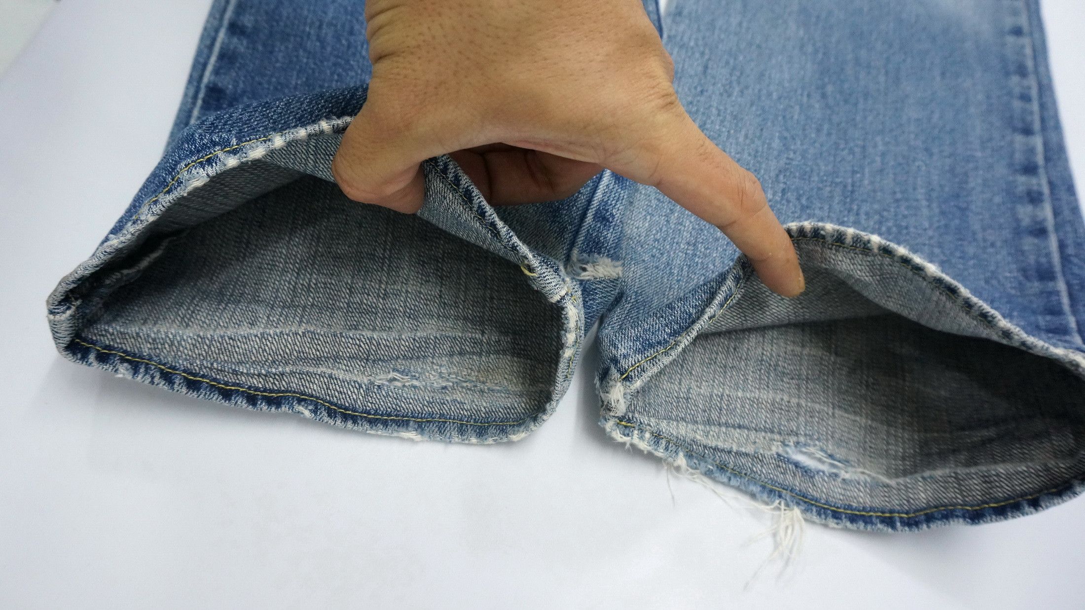 Japanese Brand Rare Japan BUDEN Vintage Distressed Double Waist Jeans Size US 31 - 23 Thumbnail
