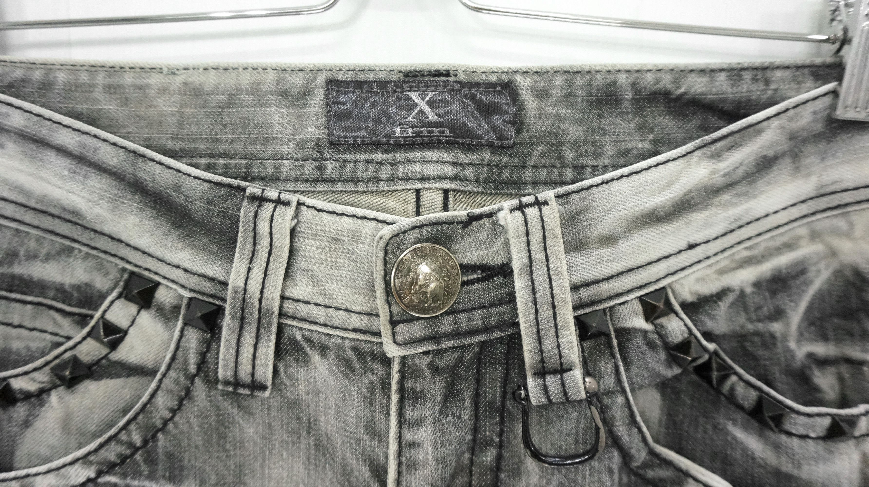 Japanese Brand 💀 XFRM 💀 Vintage Punk Distressed Acid Wash Skull Jeans Size US 29 - 10 Thumbnail