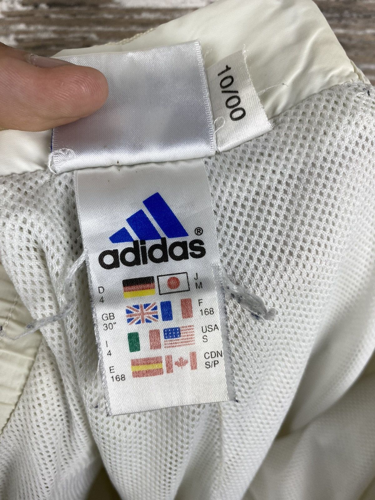 Adidas × Vintage Mens Vintage Adidas Stripes Sweatpants joggers drill pants Size US 32 / EU 48 - 22 Thumbnail