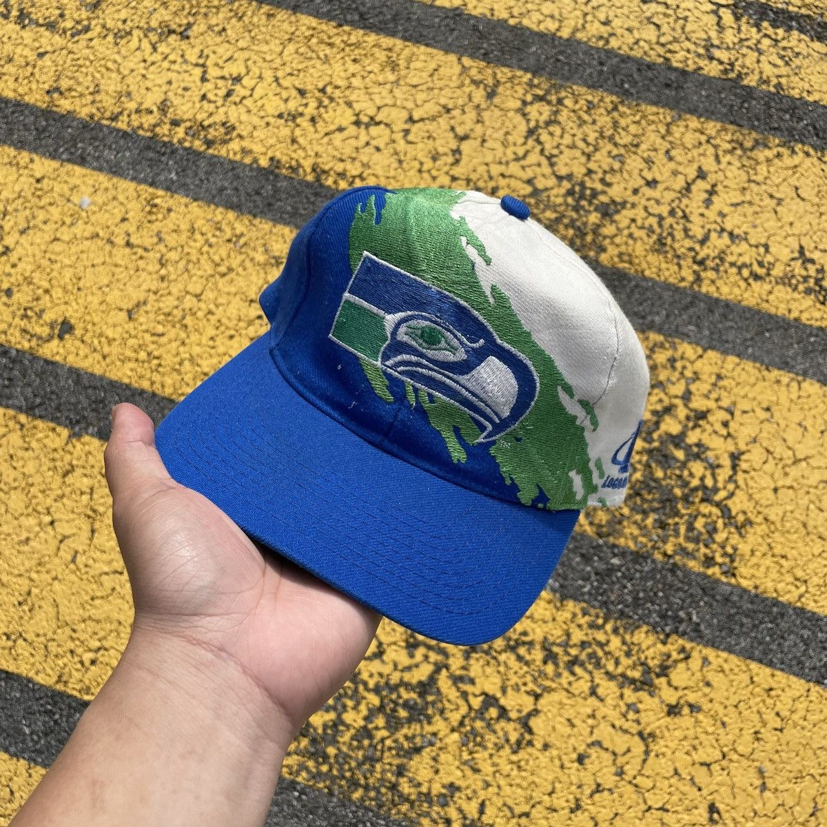 Vintage 1990s NFL Seattle Seahawks Splash Logo Athletics Snapback Hat