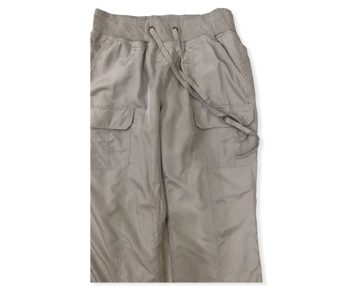 Japanese Brand Japanese Brand Hiking Track Trousers Cargo Pants Size US 27 - 5 Thumbnail