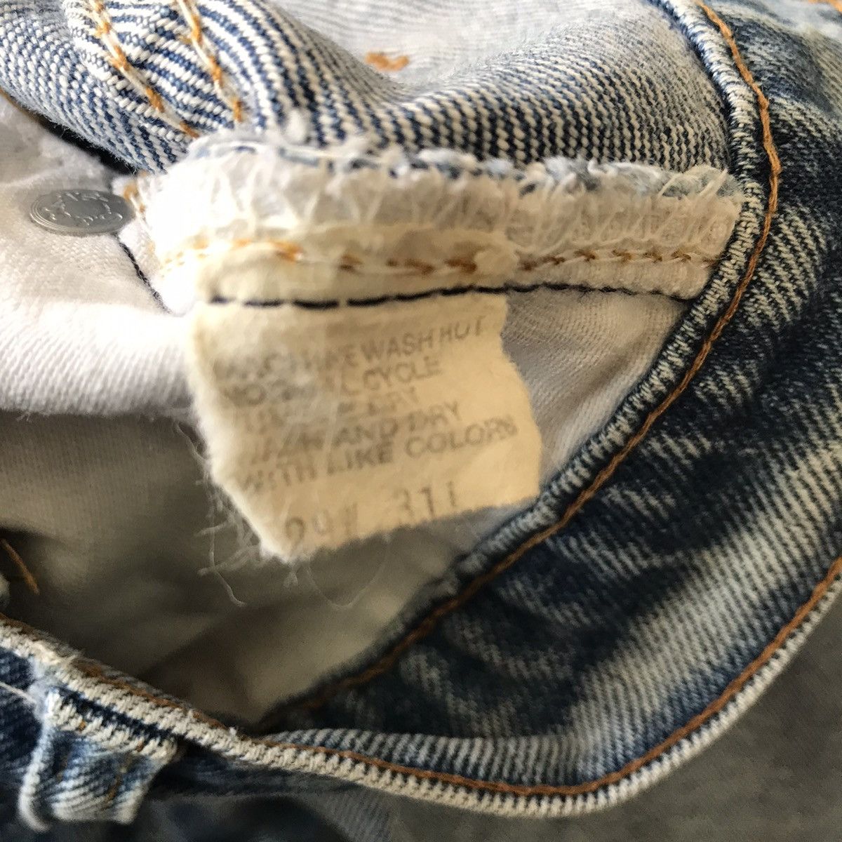 Levi's Vintage Levis 517 Flare Jeans Lightwash Size US 29 - 15 Thumbnail