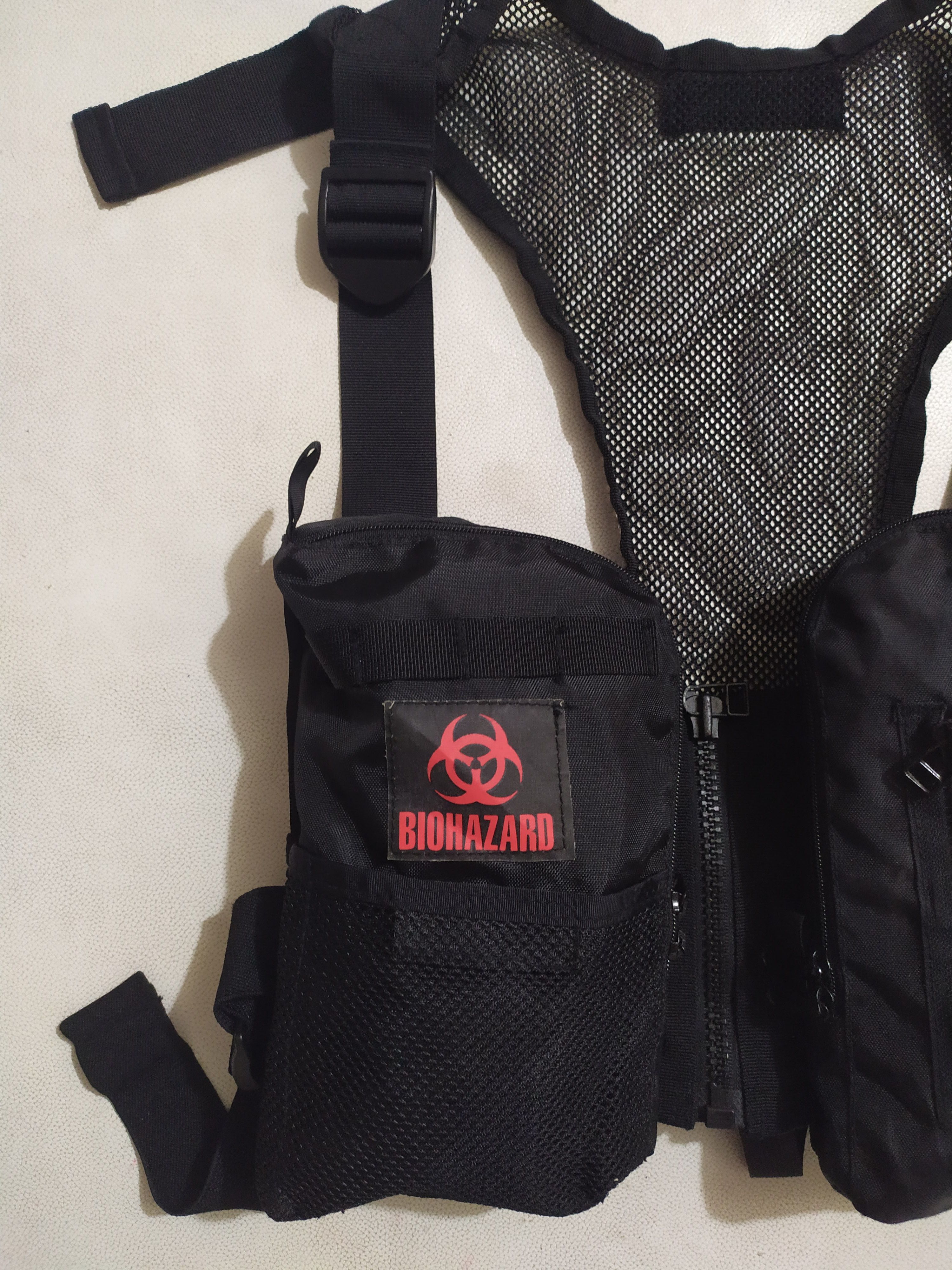 Other 🔥Biohazard Vest / Chest Multipocket Tactical Size ONE SIZE - 2 Thumbnail
