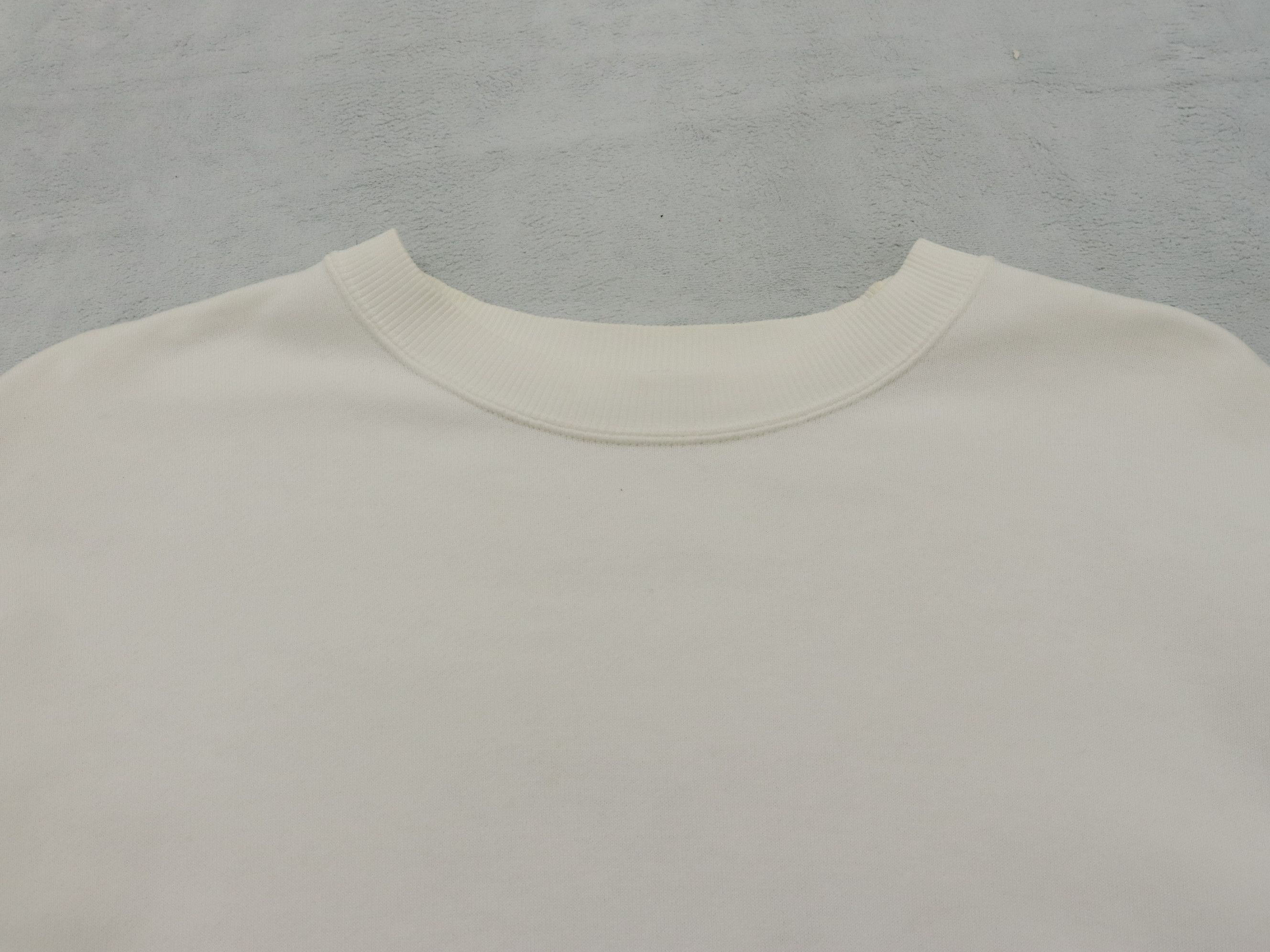 Issey Miyake Iconic Vintage 80's IS Issey Miyake Back Spellout Sweatshirt Size US M / EU 48-50 / 2 - 10 Thumbnail