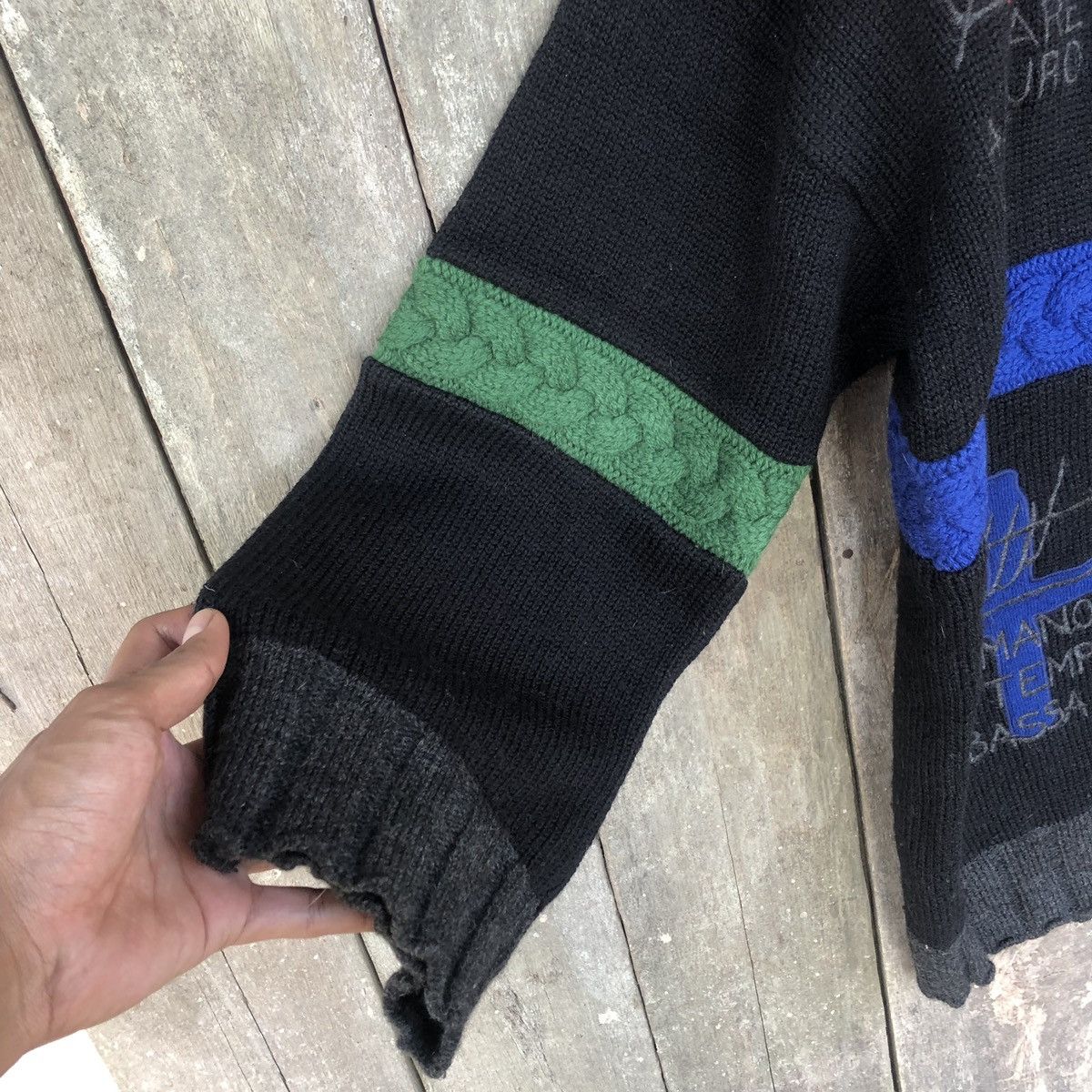 Jean Charles De Castelbajac Vintage Castelbajac Embroidery Oversize Cardigan Size US L / EU 52-54 / 3 - 5 Thumbnail