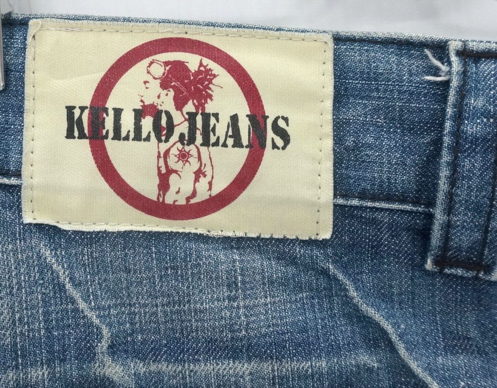 Japanese Brand Vintage Japanese Brand Wide Leg Cargo Jeans Size US 31 - 14 Thumbnail