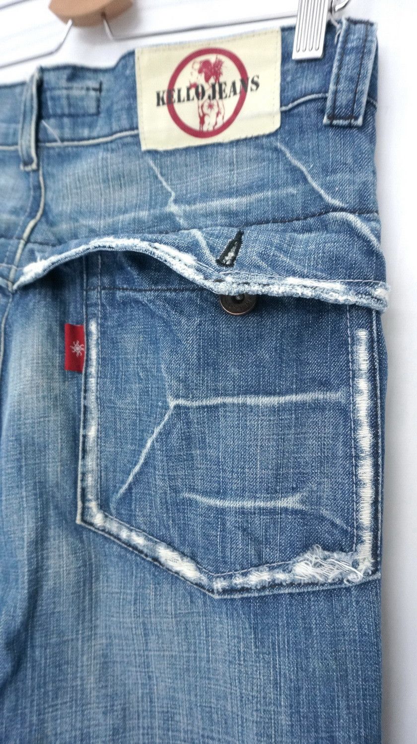 Japanese Brand Vintage Japanese Brand Wide Leg Cargo Jeans Size US 31 - 8 Thumbnail