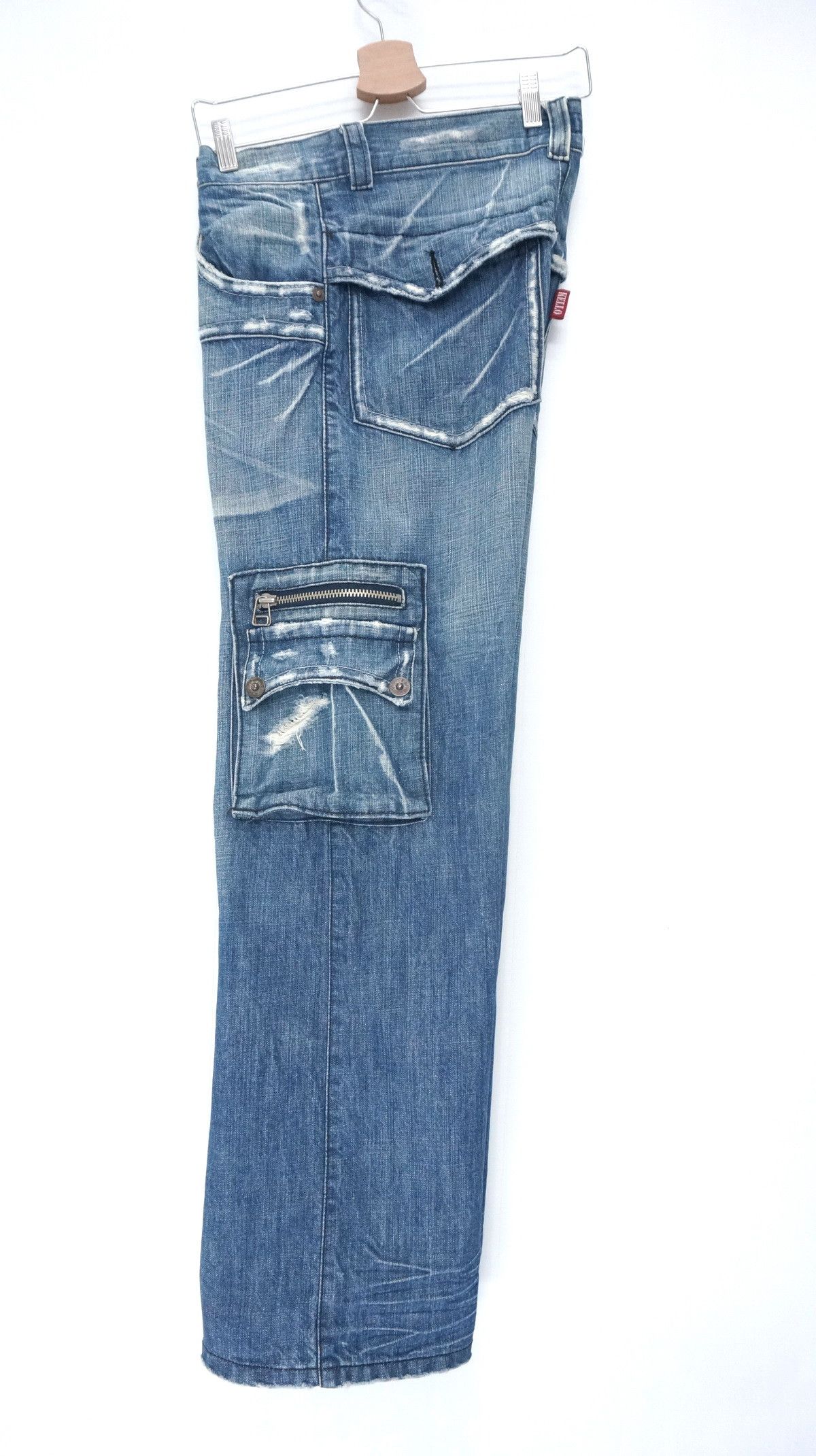 Japanese Brand Vintage Japanese Brand Wide Leg Cargo Jeans Size US 31 - 9 Thumbnail