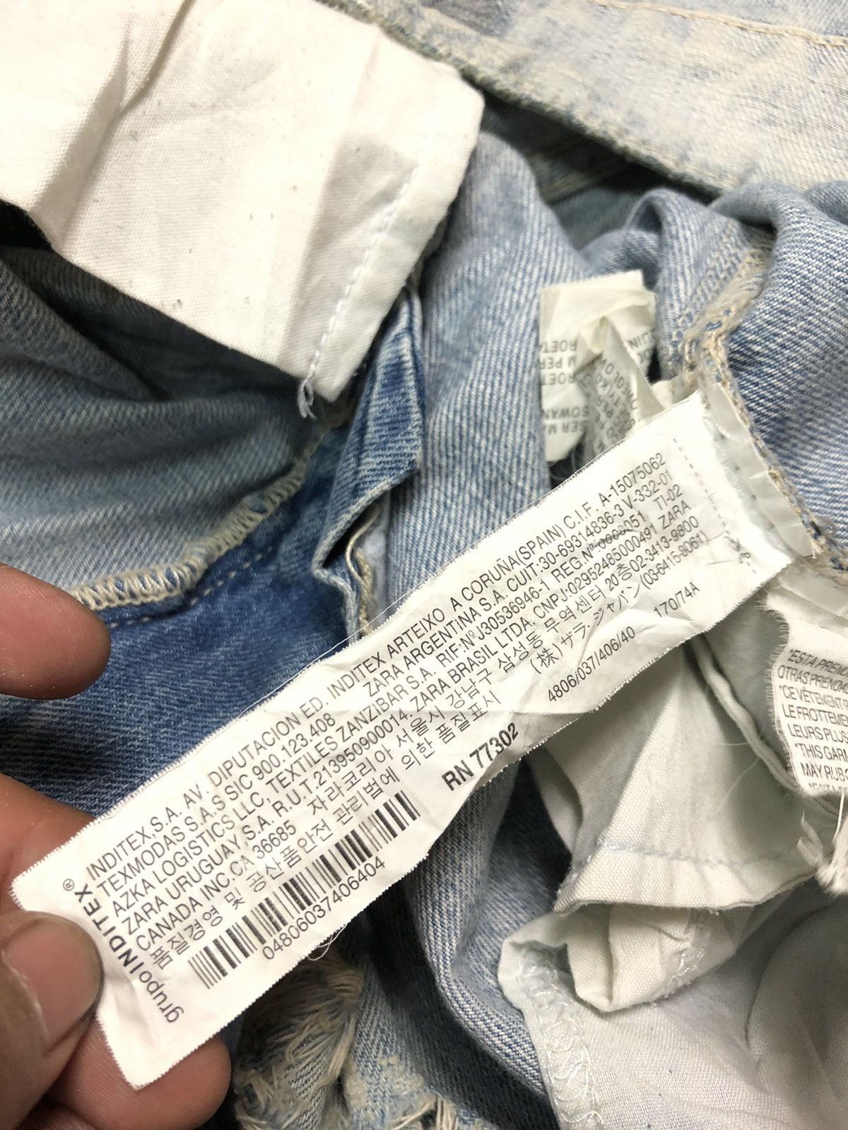 Vintage × Zara VINTAGE ZARA BASIC DEPT DISTRESSED BLUE WASH DENIM Size US 35 - 8 Thumbnail